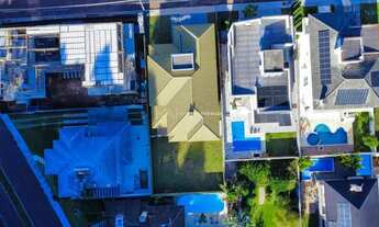 Imagem 4: Casa de Alto Padrão em Condomínio. 375,78m2, 5 Suítes, 5 Vagas