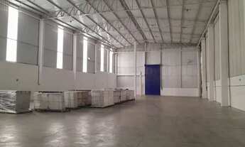 Imagem: GALPÃO 800 M² TOTAL 1.000 M² PORTA AUTOMÁTICA