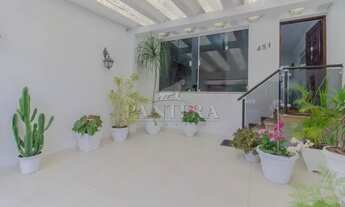 Imagem 3: Lindo sobrado muito bem localizado!