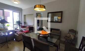 Imagem 2: Apartamento para Aluguel - Gávea, 2 Quartos, 75 m2