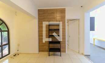 Imagem 4: Casa para Aluguel - Bosque, 2 Quartos, 200 m2