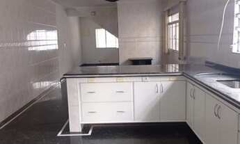 Imagem 2: Sobrado para aluguel com 200 metros quadrados com 4 quartos em Mauá - São Caetano do Sul