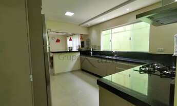 Imagem 7: Jacarei - Casa Padrão - Cidade Salvador