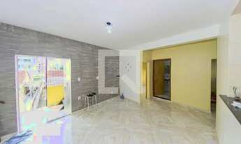 Imagem 4: Apartamento para Aluguel - Irajá, 2 Quartos, 200 m2