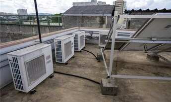 Imagem 3: Apresentamos a você um prédio comercial moderno e novo, com 737 m² de área construída dist