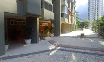 Imagem 3: Cobertura Frontal Mar - 3 ou 4 quartos suíte dependecias terraço piscina