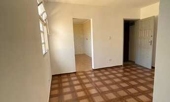 Imagem 4: Apartamento com quintal