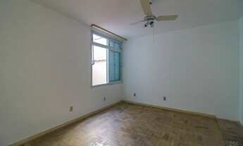 Imagem 6: Casa com 2 dormitórios para alugar por R$ 4.037,23/mês - Floresta - Porto Alegre/RS