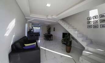 Imagem: Casa com 100m² e 2 dormitórios no bairro