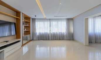 Imagem 7: Apartamento à venda com 2 suítes no Batel em Curitiba