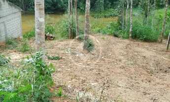 Imagem 6: Chácara a venda em Buenos Aires a 800 m do campo de futebol , com lago no fundo do terreno