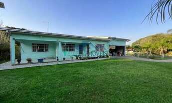 Imagem: Velleda oferece Sítio Exuberante a Menos