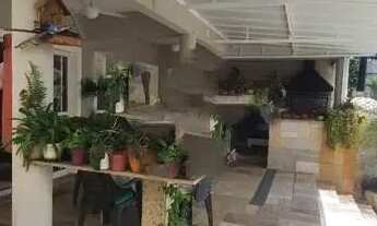 Imagem 2: Casa à venda em Santana de Parnaíba, Alphaville 04, com 4 quartos, com 300 m²