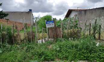 Imagem: Terreno com 250 m2, Localizado a 550m da