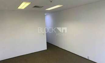 Imagem 2: Barra Olímpica Galpão / depósito com 1 vaga na garagem