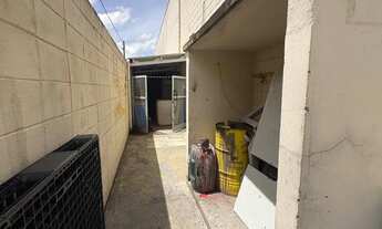 Imagem 3: Galpão/Depósito/Armazém para venda com 300 metros quadrados