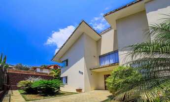 Imagem 3: Conforto, lazer e exclusividade reunidos em uma só casa para venda