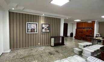 Imagem 3: Casa Residencial e Comercial no Parque 10 próximo ao Mat de Construção Constrói