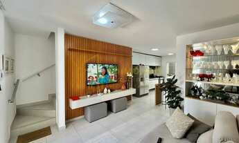 Imagem 3: Linda Casa Duplex no Jardim Atlântico: Piscina e Lazer a Passos do Mar!