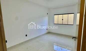 Imagem 7: Casa de 3 Quartos sendo 1 suíte em acabamento Premium no Vila Oliveira