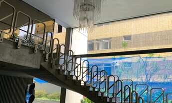 Imagem 16: Apartamento de 160 m2 com 4 quartos em Lourdes - Belo Horizonte - MG