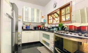 Imagem 2: Apartamento para venda tem 105 metros quadrados com 3 quartos em Santa Bárbara - Niterói