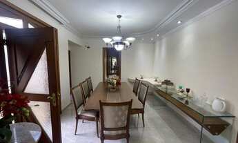 Imagem 5: Casa para venda possui 297 metros quadrados com 4 quartos em Santa Amélia - Belo Horizonte