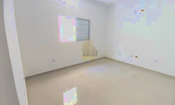 Imagem 7: Casa Assobradada no Jardim Oriente / 3 Dorms (2 Suítes) / 2 Vagas Cobertas / Varanda Ampla