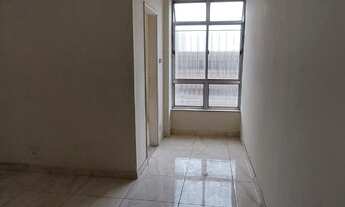 Imagem 2: Excelente Apto 02Qts vazio dependência garagem elevador Rua Adolfo Bergamini Engenho de De