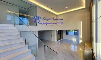 Imagem 2: Casa de alto padrão no Alphaville Fortaleza com 4 suítes, piscina privativa