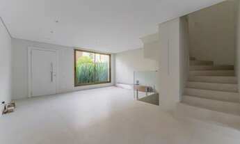 Imagem 6: Casa em condomínio, 03 Dormitórios, 02 Vagas, Churrasqueira, Vista Alegre, Curitiba