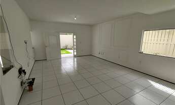 Imagem 5: ALUGUEL - CASA DUPLEX COM 3 SUÍTES NO ARAÇAGY