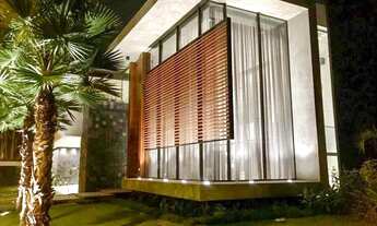 Imagem 2: Casa à Venda com 8 Suítes, 1052m²