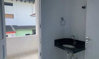 Imagem 5: Sobrado para aluguel possui 324 metros quadrados com 4 quartos em Aparecida - Santos - SP