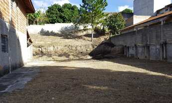 Imagem 4: 2 sobrados para venda tem 280 m² com 3 dormitórios cada, em terreno de 1.102 m²