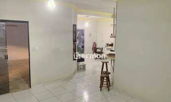 Imagem: Casa com 2 dormitórios à venda, 160 m²