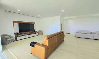 Imagem 5: Lindissimo apartamento com 266m² com 4 suites no Riserva Golf