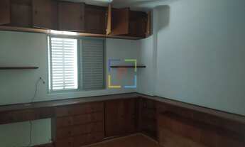 Imagem 3: Apartamento com 50m², 1 dormitório, sala, sacada, cozinha com armários, 1 vaga