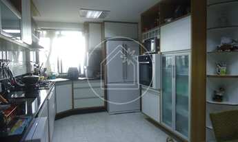 Imagem 5: Cobertura com amplo espaço para lazer e linda vista panorâmica!