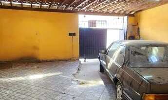 Imagem: Casa com 2 dormitórios à venda, 80 m²