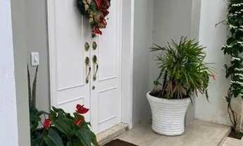 Imagem 2: Casa para Venda em Florianópolis, Jurerê Internacional, 5 dormitórios, 2 suítes, 5 banheir