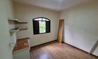 Imagem 6: Casa com 3 quartos (01suíte) na Praça Catulo