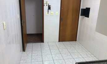 Imagem 4: Apartamento 700m2 Centro,2quartos, Sala com sacada,cozinha