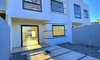 Imagem: Excelente casa duplex com quintal, boa área