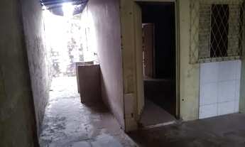 Imagem 4: VENDO OU TROCO Casa com 2 dormitórios