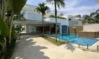 Imagem: Casa à venda no condomínio Blue Houses