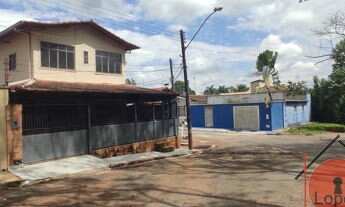 Imagem: Casa sobrado com 5 quartos - Bairro Parque