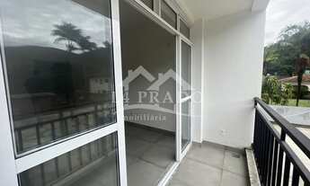 Imagem 3: Apartamento para venda, com 2 quartos e 2 vagas de garagem, em Corrêas