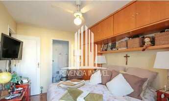 Imagem 4: Apartamento com 3 dormitórios sendo 1 suíte com 2 vagas de garagem. No bairro do Pacaembu