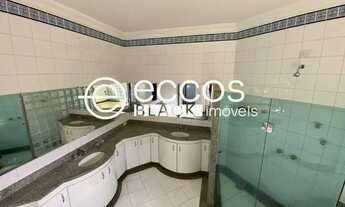 Imagem 7: Casa para aluguel, 4 quartos, 2 suítes, 6 vagas, JARDIM INCONFIDÊNCIA - Uberlândia/MG